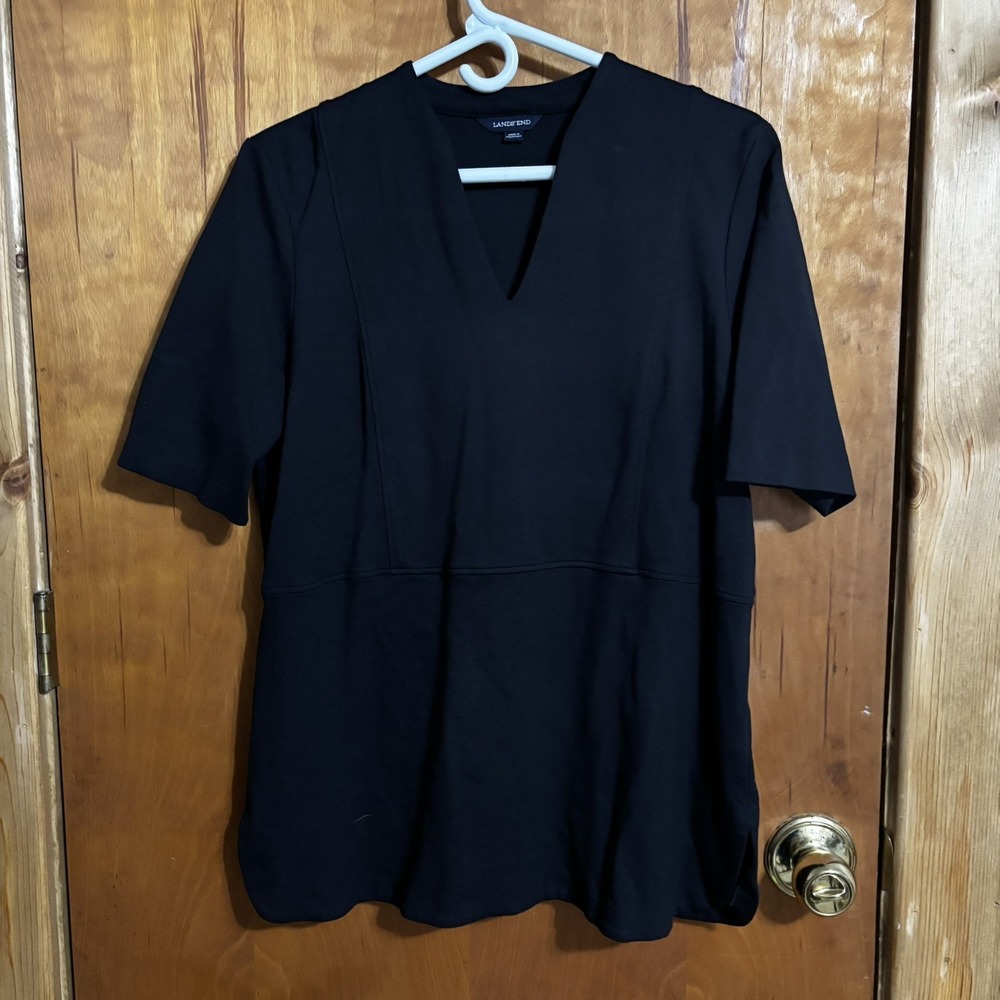 Lands End Black Blouse short sleeve Vneck Size 18